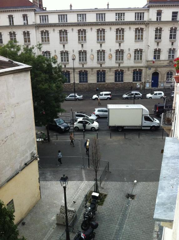 Hipotel Paris Bordeaux Menilmontant Exterior photo