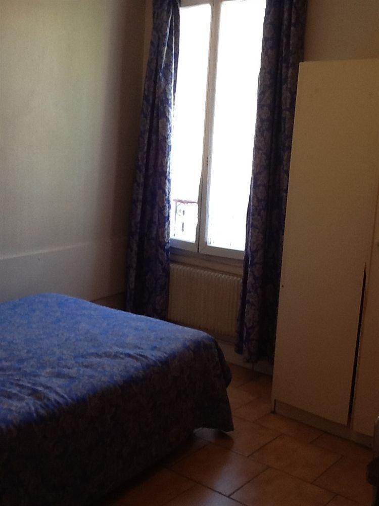 Hipotel Paris Bordeaux Menilmontant Exterior photo